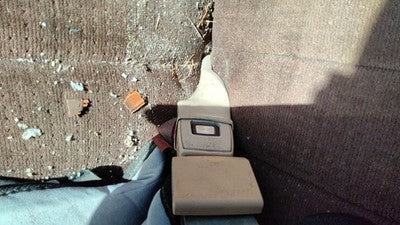 1984 Dodge D350 Driver Left Front Seat Belt Buckle Receiver Oem
