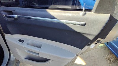 05-07 300 Passenger Right Rear Door Trim Panel With Switches Back Gray D1