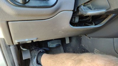 2002-2003 Ford Explorer Lower Dash Under Column Knee Bolster Trim Panel Oem Gray