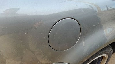 2001-2005 Vw Passat Fuel Tank Door With Hinge Gas Lid Oem Filler Silver