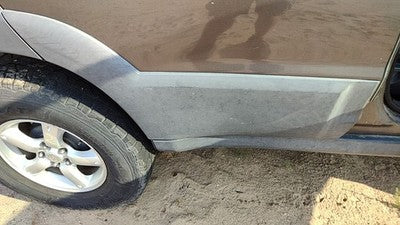 05-06 Tribute Passenger Right Rear Moulding From Door Back Trim Strip Gray Cx
