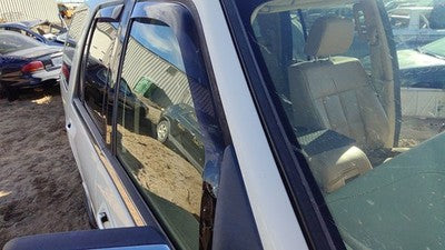 2007-2015 Lincoln Navigator Passenger Right Front Side Window Door Glass Oem