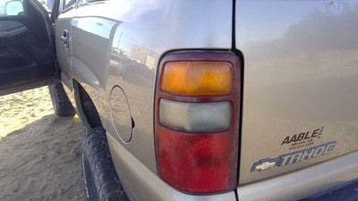 2000-2003 Chevy Tahoe Driver Left Tail Light Oem Brake Lamp Rear