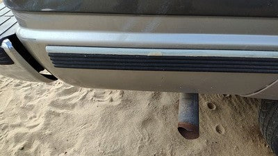1999 Chevy Suburban Passenger Right Rear Moulding On Quarter Panel Oem