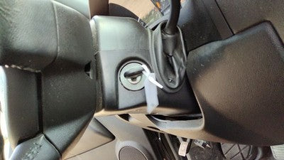 2004-2012 Gmc Canyon Steering Column Trim Surround Collar Oem Plastic Housing