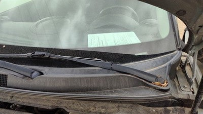 2014-2019 Kia Soul Driver Left Windshield Wiper Arm Oem Blade Lever 98301B2000