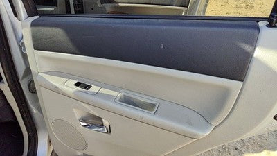08-10 Grand Cherokee Passenger Rear Door Trim Panel With Switches Back Gray D1