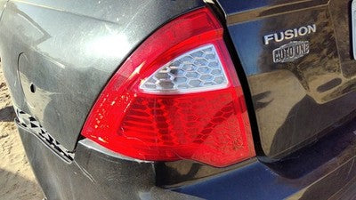 2010-2012 Ford Fusion Driver Left Tail Light Brake Lamp Oem Rear Crack