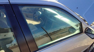 1997-2001 Toyota Camry Passenger Right Front Side Window Door Glass Oem