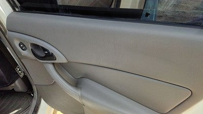 00-03 Focus Station Wagon Passenger Right Rear Inside Door Trim Panel Switches