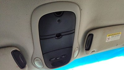 2000 Chrysler Town & Country Center Overhead Console Dome Light Map Lamp Gray