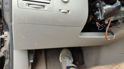 07-09 Grand Vitara Xl-7 Lower Dash Under Column Knee Bolster Trim Panel Oem Gray
