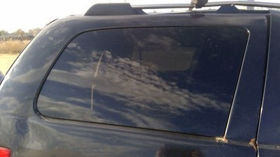 2007-2009 Chrysler Aspen Passenger Right Rear Quarter Glass Back Side Window Oem
