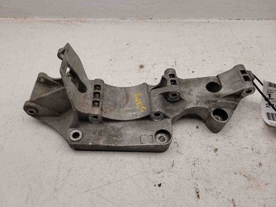 2001 Vw Beetle 1.8L Turbo Alternator Bracket Oem 06A903143p