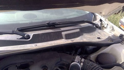 2010 Chrysler 300 Windshield Wiper Cowl Vent Trim Panel Oem Grille