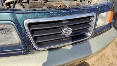 1996-1997 Suzuki Sidekick Front Grille Oem Chrome 7211177E00d2w
