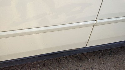 04-08 New Style Malibu Driver Left Front Moulding From Door Trim White 40U