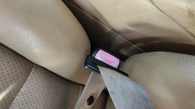 2000-2005 Mercedes Ml350 Driver Left Front Seat Belt Buckle Receiver Oem Tan