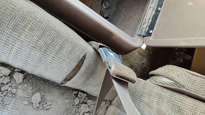 1988 Ford F150 Driver Left Front Seat Belt Buckle Receiver Oem Tan