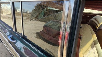 1984-1991 Jeep Grand Wagoneer Passenger Right Rear Side Window Door Glass Back
