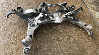 2001-2007 Volvo V70 Xc Rear Suspension Crossmember Cradle Mount 2.4L Turbo Awd