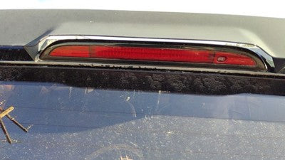 1993-1995 Nissan Pathfinder Third Brake Light Middle Lamp Oem 2659060G00