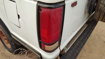 1983-1994 Chevy S10 Blazer Driver Left Tail Light Brake Lamp Oem Rear 00919680