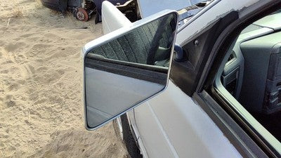 1982-1993 Chevy S10 Pickup Driver Left Side Mirror Door Mounted Oem 15642573
