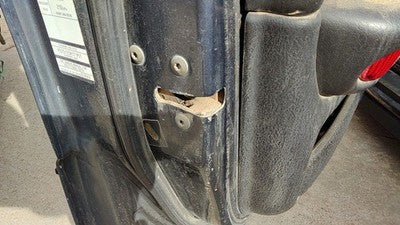 1999-2004 Chrysler 300M Driver Left Front Door Latch With Rods/Cables Oem