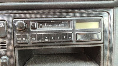 1998-1999 Mercedes Ml320 Stock Radio Oem Factory Stereo Cd Player 1638200086