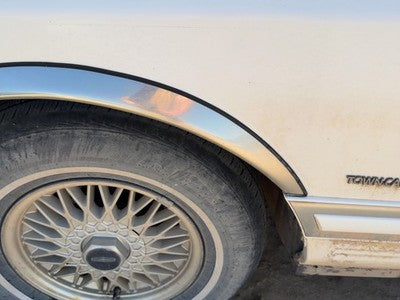 1994 Lincoln Town Car Driver Left Rear Wheel Flare Moulding Oem Back