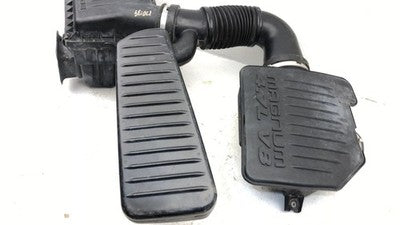04-09 Durango Complete Air Intake Cleaner Filter Box Housing With Tube 4.7L