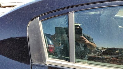 07-12 Sentra Passenger Right Rear Vent Window Back Door Glass With Frame Oem