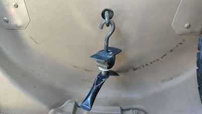 1994 Chevy Suburban Spare Tire Mount Bracket Oem Clamp