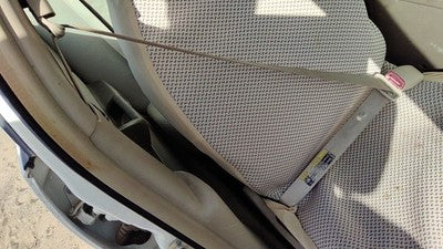 04-05 New Style Malibu Passenger Right Front Seat Belt Retractor Neutral 52E