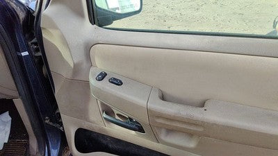 2005 Ford Explorer Passenger Right Front Door Trim Panel With Switches Tan Gp