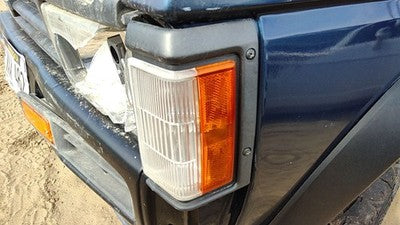 90-95 Nissan Pathfinder Driver Left Front Turn Signal Light Lamp Fender Mounted