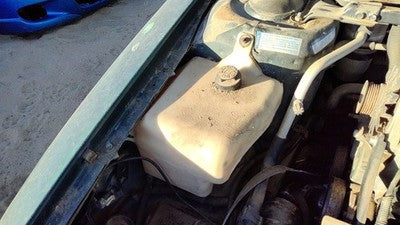 1996 Olds 88 Coolant Reservoir Radiator Overflow Tank Bottle Oem