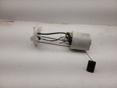 2005-2006 Dodge Ram 2500 Gas Fuel Pump Assembly with Sending Unit OEM 05104696AB
