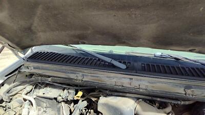 1999 F250 Super Duty Windshield Wiper Cowl Vent Trim Panel Oem Cover