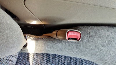2000-2003 Dodge Durango Passenger Right Front Seat Belt Buckle Receiver Oem Tan