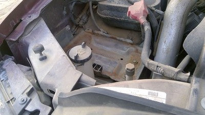 1999-2007 F350 Super Duty Windshield Washer Fluid Reservoir With Pump Wiper Tank