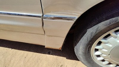 97-05 Park Ave Ultra Passenger Right Moulding From Fender Oem Trim Strip Silver