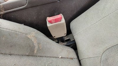 2001-2003 Nissan Maxima Driver Left Front Seat Belt Buckle Receiver Oem Tan