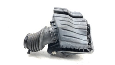 01-07 Caravan Complete Air Intake Cleaner Filter Box Housing With Tube 3.8L