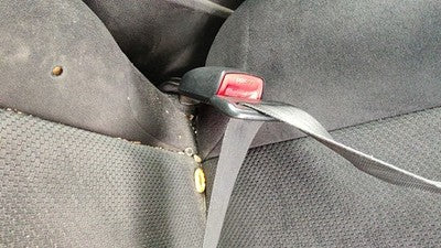 2007-2010 Nissan Altima Driver Left Front Seat Belt Buckle Receiver Charcoal G