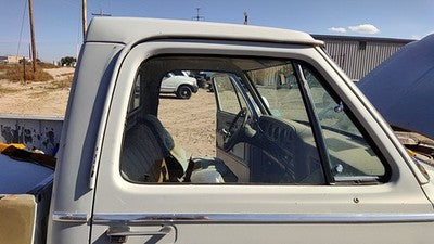 1981-1993 Dodge D350 Passenger Right Front Side Window Door Glass Oem 04160616