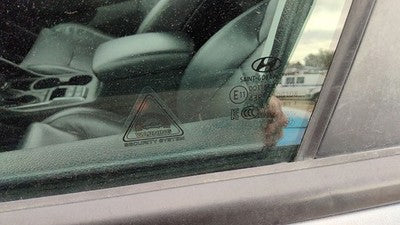2016-2021 Hyundai Tucson Driver Left Front Side Window Door Glass Oem 82410D3030