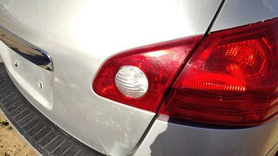 2008-2015 Nissan Rogue Passenger Right Tail Light Brake Lamp Oem Rear Inner