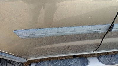 2000-2004 Nissan Xterra Passenger Right Rear Moulding From Door Back Trim Strip